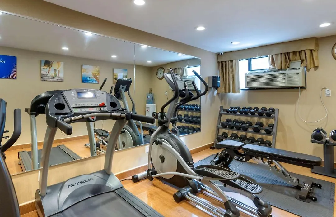 Comfort Inn Brooklyn-1